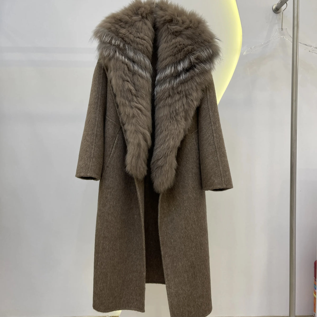 Color Fashion Outwear Big Fur Collar Design Clothing Belted Cashmere Wool Plus Long Coat for Ladies